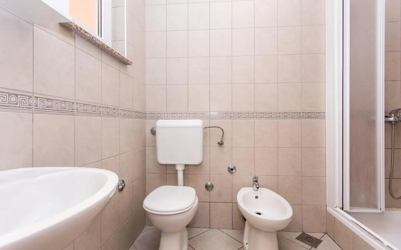 Apartman Justinic Šilo Apartamento
