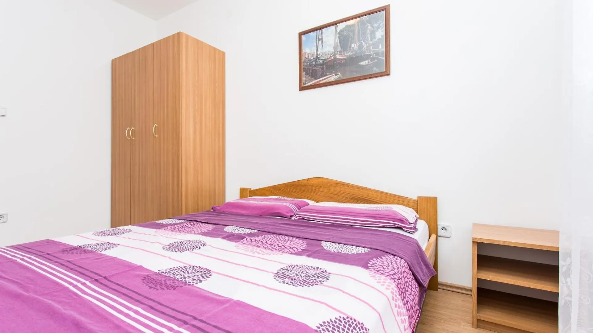 Apartman Justinic Šilo 0*,  Croacia