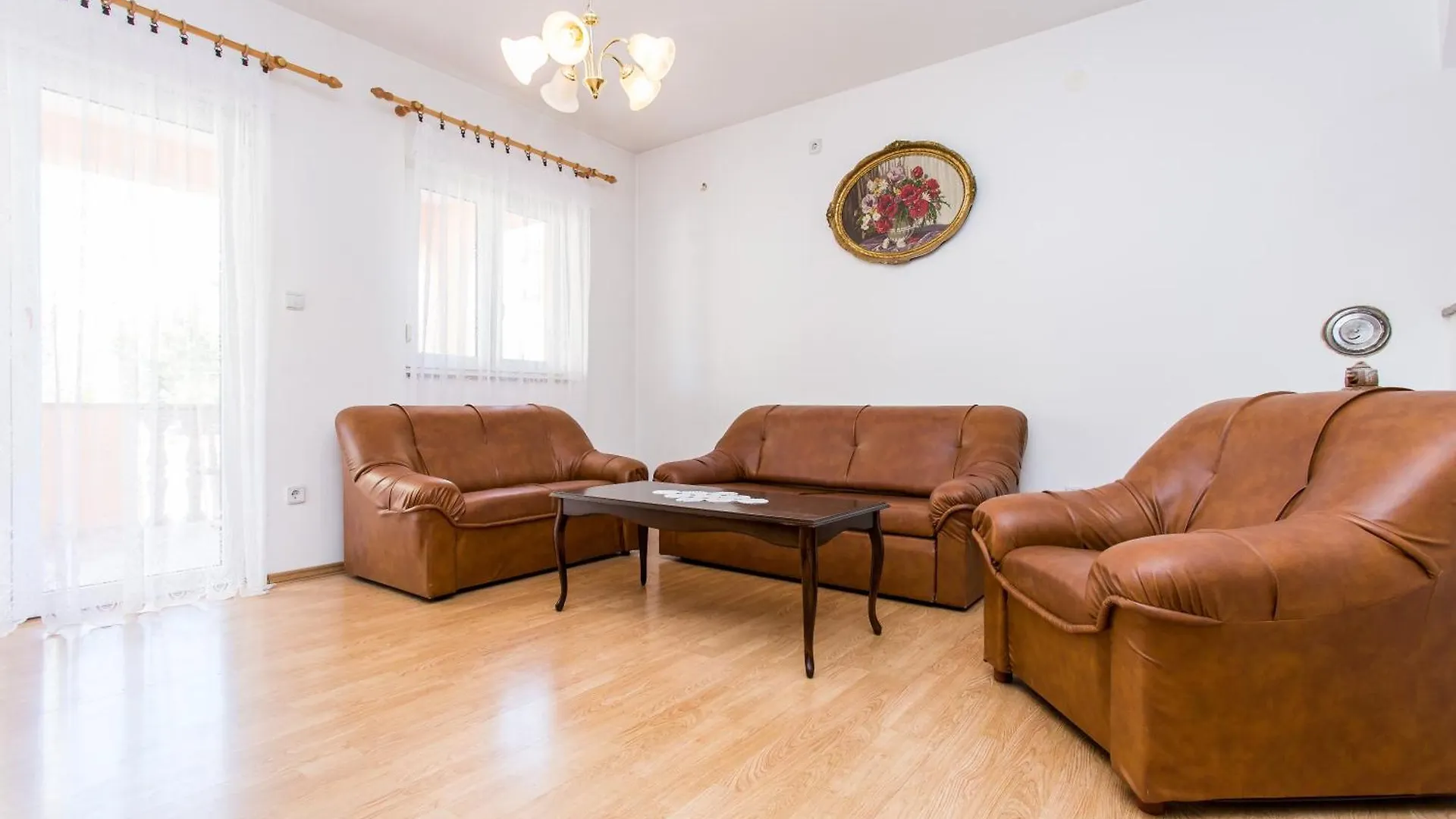 Apartamento Apartman Justinic Šilo