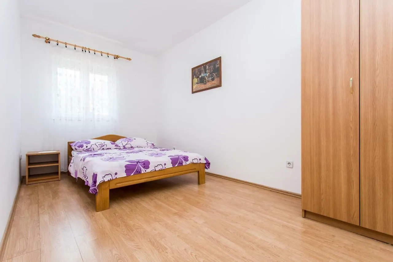 Apartman Justinic Šilo Croacia